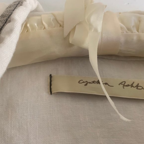 Cynthia Ashby Linen Natural Color Contrasting Trim Black Snap Front Jacket - Picture 4 of 5